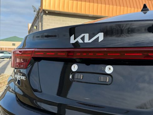 Used 2024 Kia Forte LXS image 12