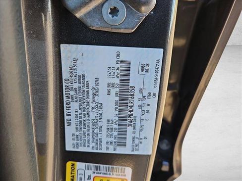 Used 2020 Ford Fusion SE image 22