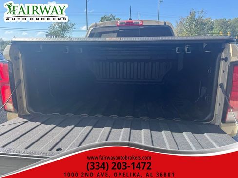 Used 2023 Chevrolet Colorado Z71 image 29