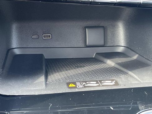 New 2026 Chevrolet Traverse RS image 27