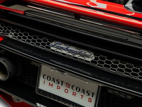 Used 2020 Lamborghini Huracan EVO RWD image 15