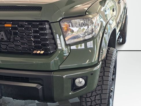 Used 2021 Toyota Tundra SR5 w/ Trail Edition AWD/4WD image 10