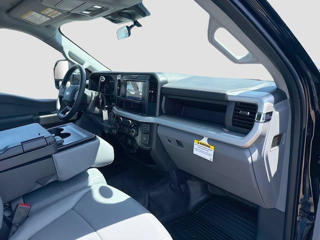New 2025 Ford F250 XL w/ XL Driver Assist Package AWD/4WD image 25