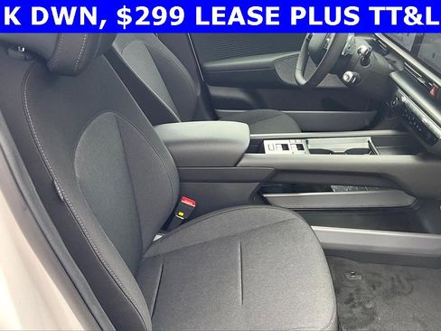 New 2025 Hyundai Ioniq 6 SE image 8