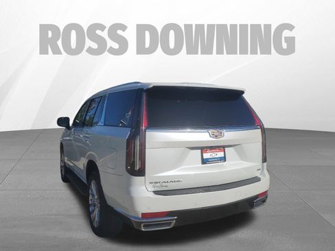 Used 2021 Cadillac Escalade Premium Luxury w/ LPO, Illumination Package image 6