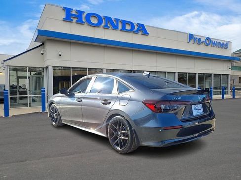 Used 2025 Honda Civic Sport image 6