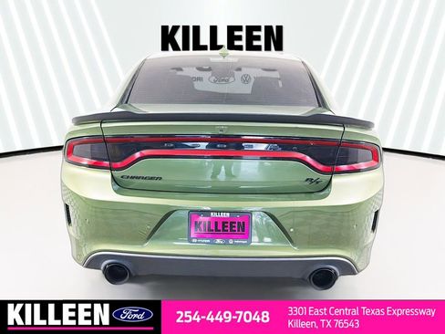 Used 2022 Dodge Charger R/T w/ Blacktop Package image 7