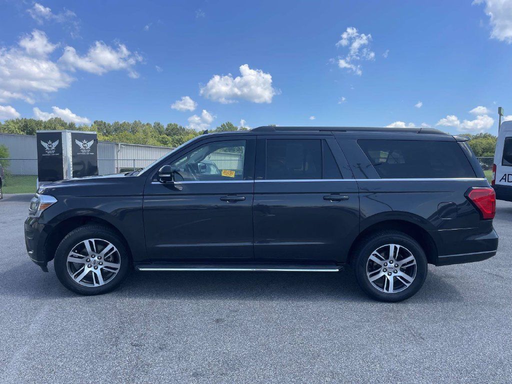 Certified 2023 Ford Expedition Max XLT RWD image 6
