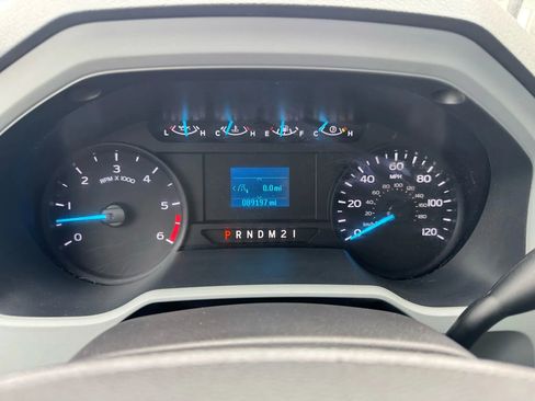 Used 2022 Ford F650 2WD Regular Cab Super Duty image 16