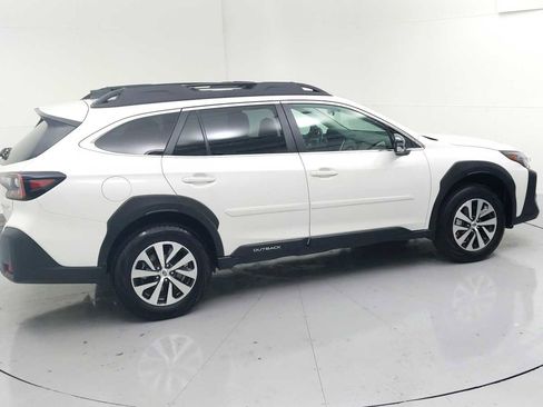 Certified 2025 Subaru Outback Premium w/ Popular Package #1A image 11