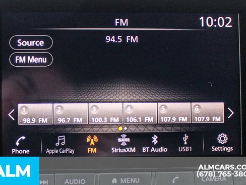 Used 2025 Nissan Rogue SV image 34