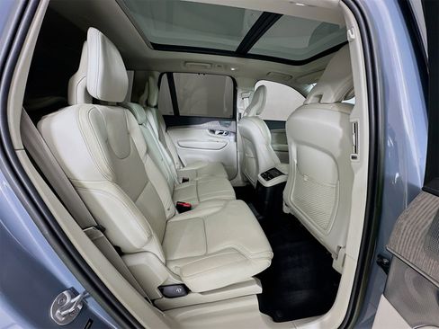 Used 2023 Volvo XC90 T8 Ultimate image 29