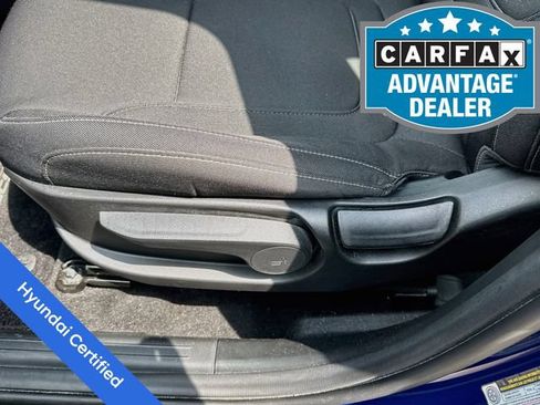 Used 2023 Hyundai Tucson SE AWD/4WD image 1