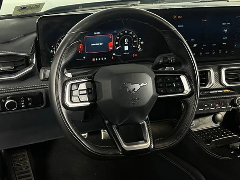 Used 2024 Ford Mustang GT Premium image 13