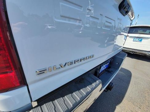 Used 2025 Chevrolet Silverado 2500 LT w/ Convenience Package AWD/4WD image 33