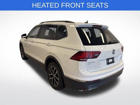 Used 2021 Volkswagen Tiguan SE w/ Panoramic Sunroof Package image 15