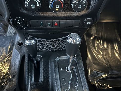 Used 2017 Jeep Wrangler Unlimited Sport w/ Quick Order Package 24S image 20