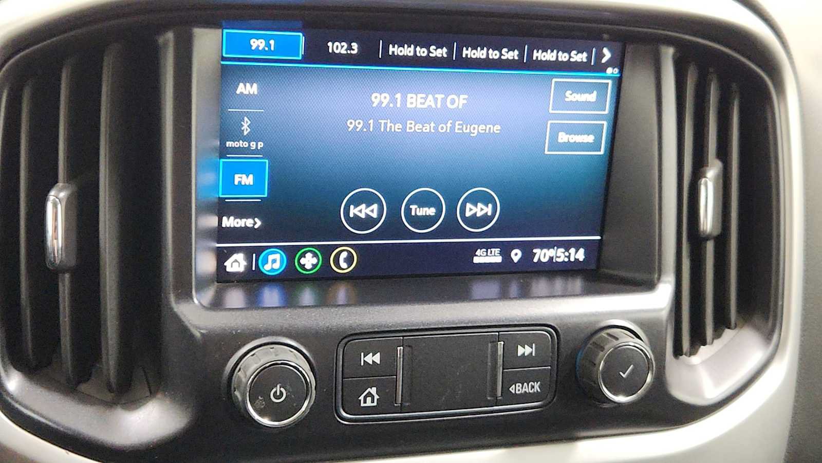 Used 2021 Chevrolet Colorado LT w/ Safety Package AWD/4WD image 17