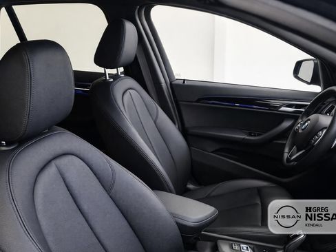 Used 2021 BMW X1 xDrive28i AWD/4WD image 10