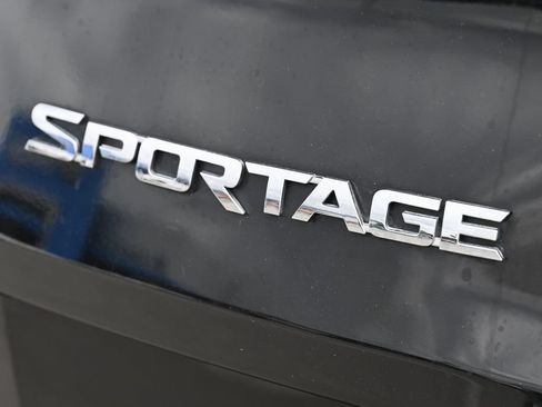 Used 2021 Kia Sportage SX FWD image 12