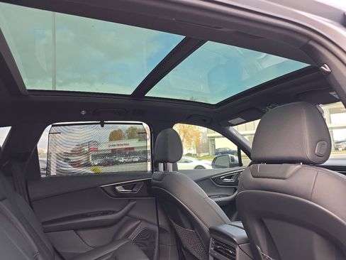 Used 2022 Audi Q7 2.0T Premium Plus w/ Premium Plus Package image 39