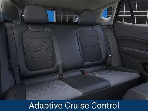 New 2026 Chevrolet Trax LT w/ Driver Confidence Package FWD image 19