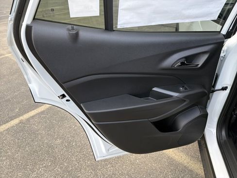 New 2026 Chevrolet Trax RS FWD image 22