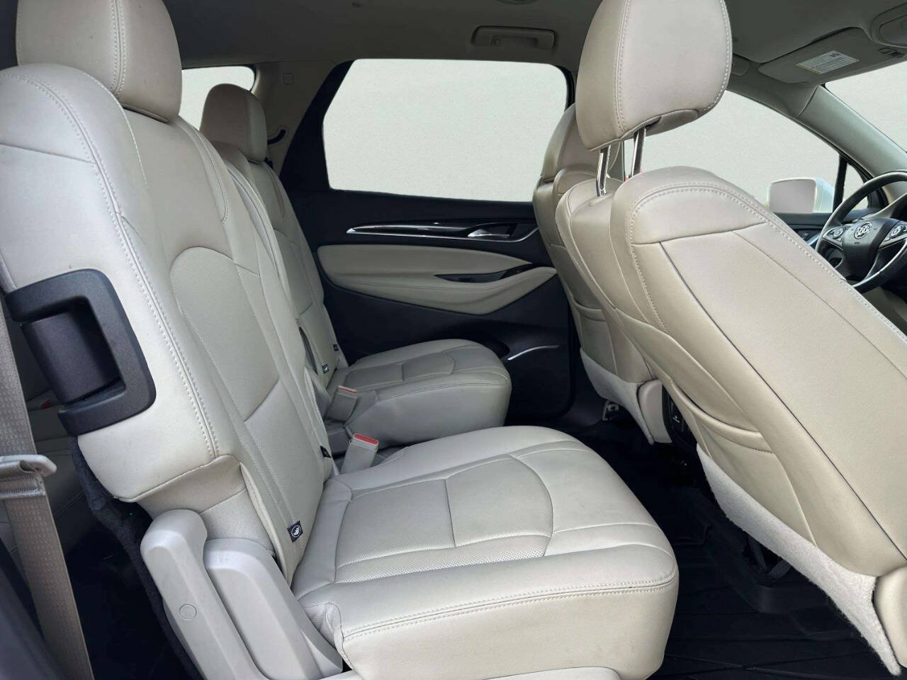 Used 2019 Buick Enclave Premium FWD image 18