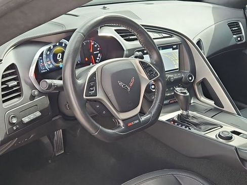 Used 2016 Chevrolet Corvette Z06 w/ 3LZ Preferred Equipment Group image 8