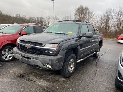 Used 2005 Chevrolet Avalanche 2500 w/ Preferred Equipment Group
