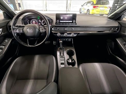 Used 2025 Honda Civic Sport image 21