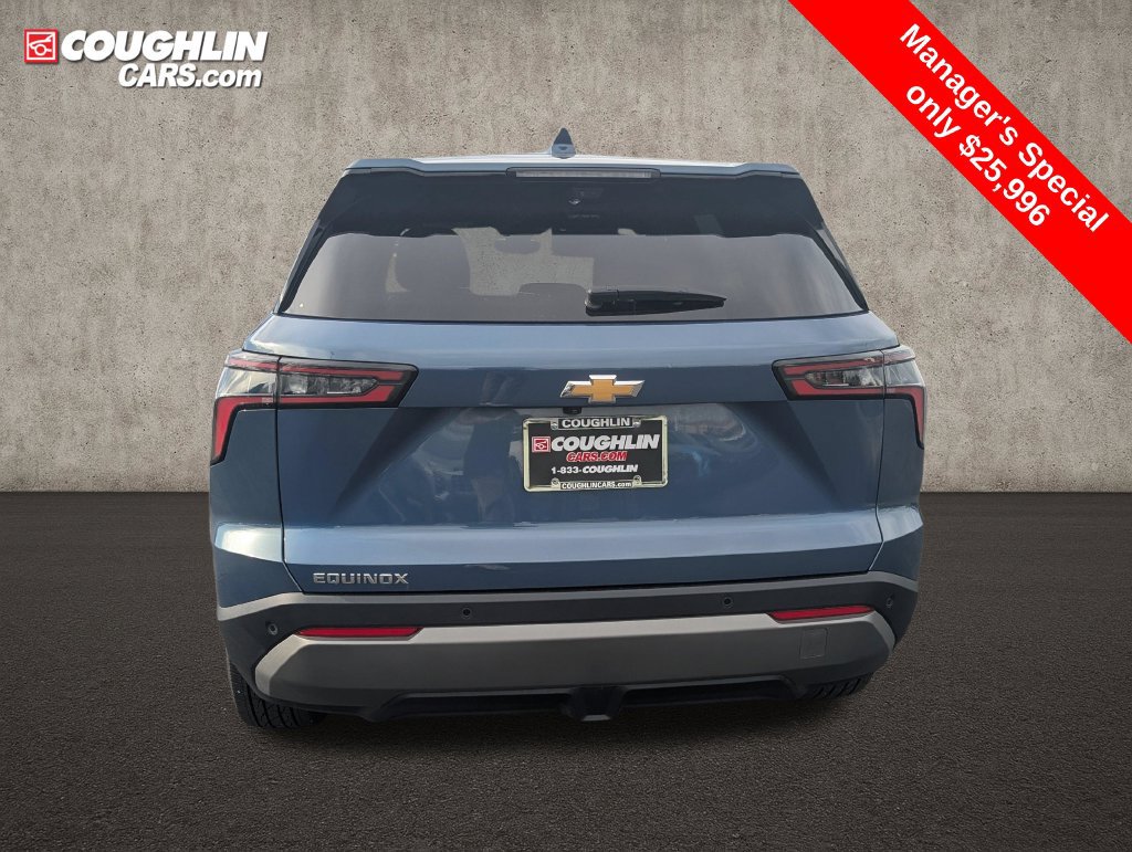 Used 2026 Chevrolet Equinox LT w/ Safety and Technology Package FWD image 6