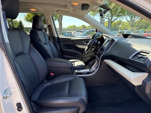 Certified 2022 Subaru Ascent Limited w/ Technology Package image 35