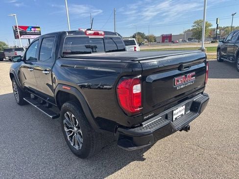 Certified 2024 GMC Canyon Denali image 5