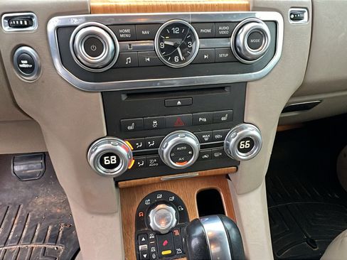 Used 2012 Land Rover LR4 HSE LUX image 34