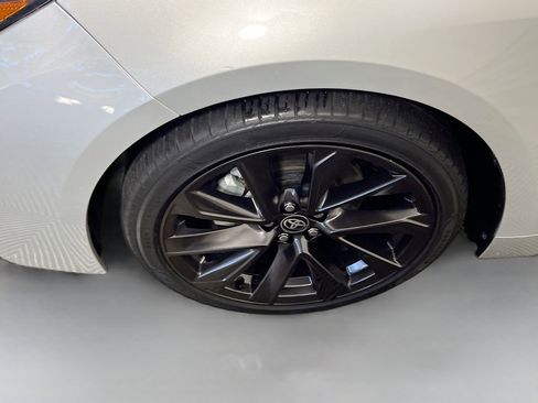 Used 2023 Toyota Corolla SE image 14