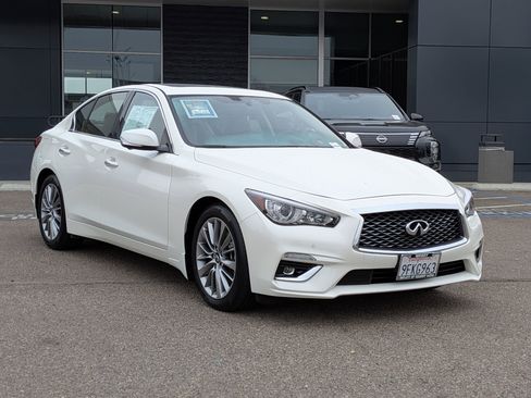 Used 2023 INFINITI Q50 Luxe w/ Cargo Package image 2