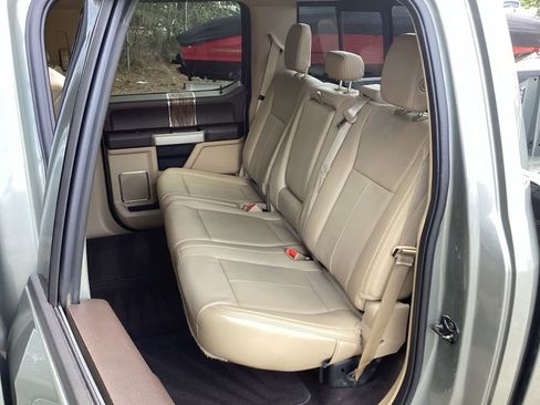 Used 2019 Ford F150 Lariat image 38