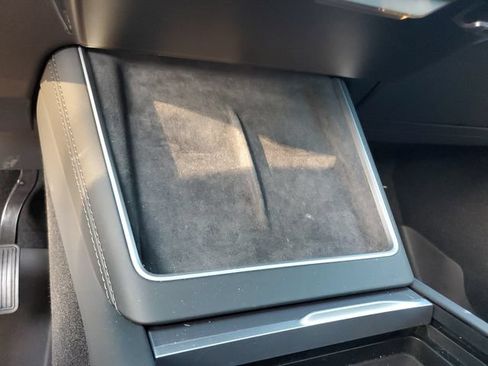 Used 2026 Tesla Model Y 2WD image 21