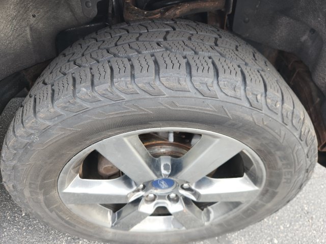 Used 2016 Ford F150 XLT w/ Equipment Group 302A Luxury AWD/4WD image 10