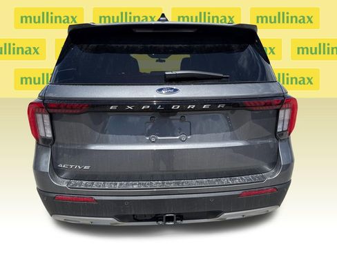 New 2026 Ford Explorer Active w/ Active Comfort Package RWD image 14