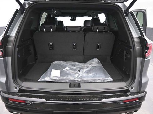 New 2026 GMC Acadia Denali Ultimate image 13