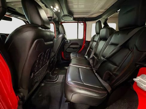 Used 2021 Jeep Wrangler Unlimited Rubicon image 22