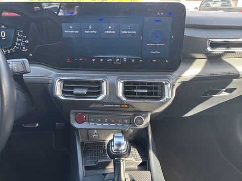 Used 2024 Ford Mustang Premium image 20