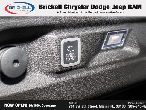 Used 2025 Jeep Grand Cherokee L Altitude image 10