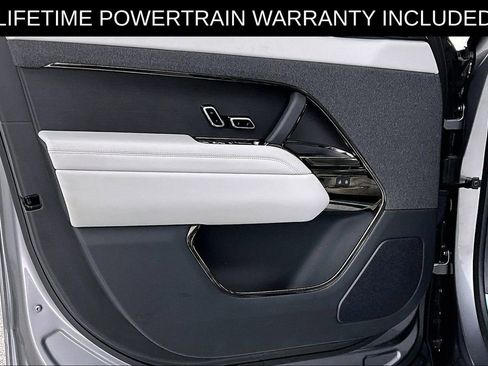 Used 2024 Land Rover Range Rover Sport SE AWD/4WD image 24