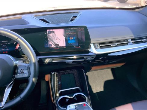 Used 2023 BMW X1 xDrive28i w/ Premium Package image 6