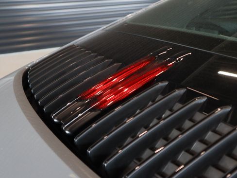 Certified 2024 Porsche 911 Carrera RWD image 32