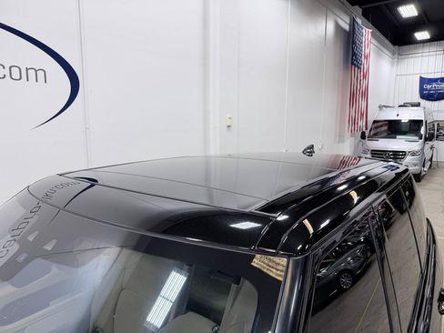Used 2022 Land Rover Range Rover P525 Westminster Edition AWD/4WD image 14
