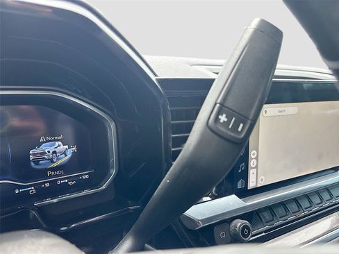 Used 2024 Chevrolet Silverado 2500 LTZ w/ LTZ Plus Package image 17